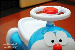 叮当猫扭扭车金东浩成长相册2