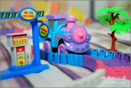 轨道火车金东浩成长相册1